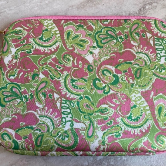 Lilly Pulitzer - iPad/Netbook Sleeve - Chin Chin Pattern - NWOT, Pink Green - Picture 3 of 4